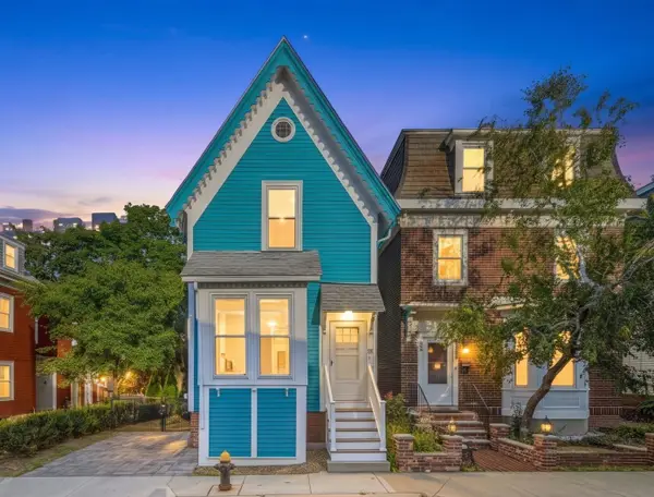26 Spring Garden St, Boston, MA 02125