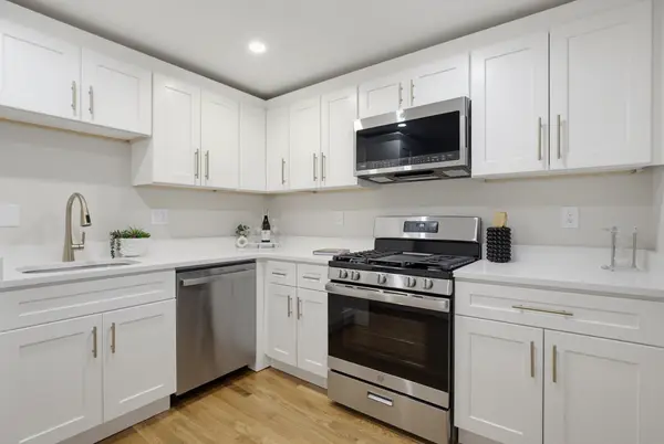 926 East St, Dedham, MA 02026