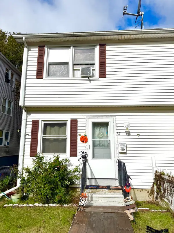 67 Everard St, Worcester, MA 01605