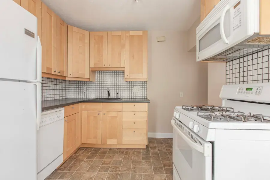 27-29 Lake Street, Arlington, MA 02474 - #3