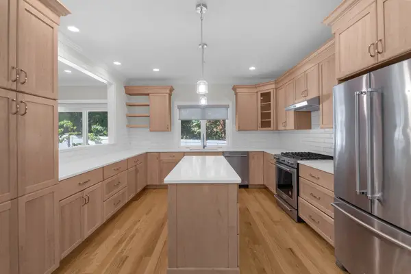 433 Neponset Street #B, Norwood, MA 02062