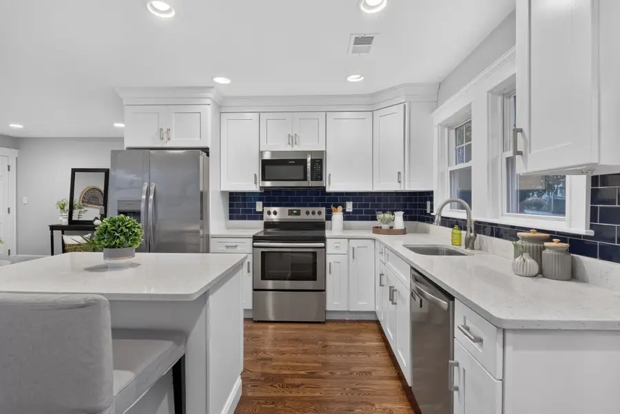 58 Bellevue Rd, Braintree, MA 02184 - #3