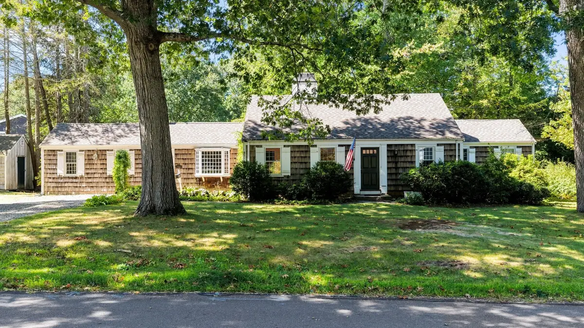 13 Whitcomb Ave, Hingham, MA 02043 - #1