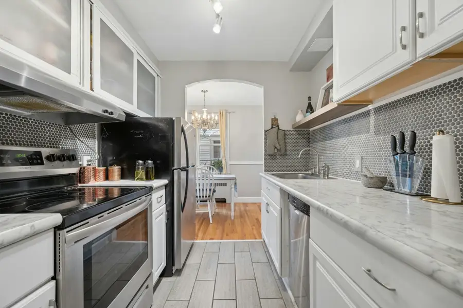 31 Chestnut St #1, Worcester, MA 01609 - #3