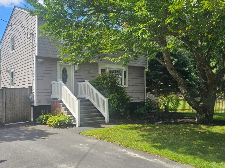 30 Pratt St, Tewksbury, MA 01876 - #3
