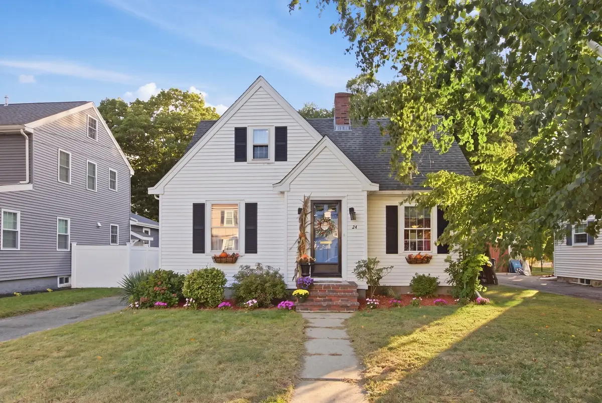 24 Vokes Terrace, Lynnfield, MA 01940 - #1