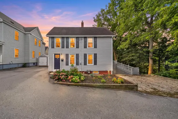 15 Lincoln Ct, Amesbury, MA 01913