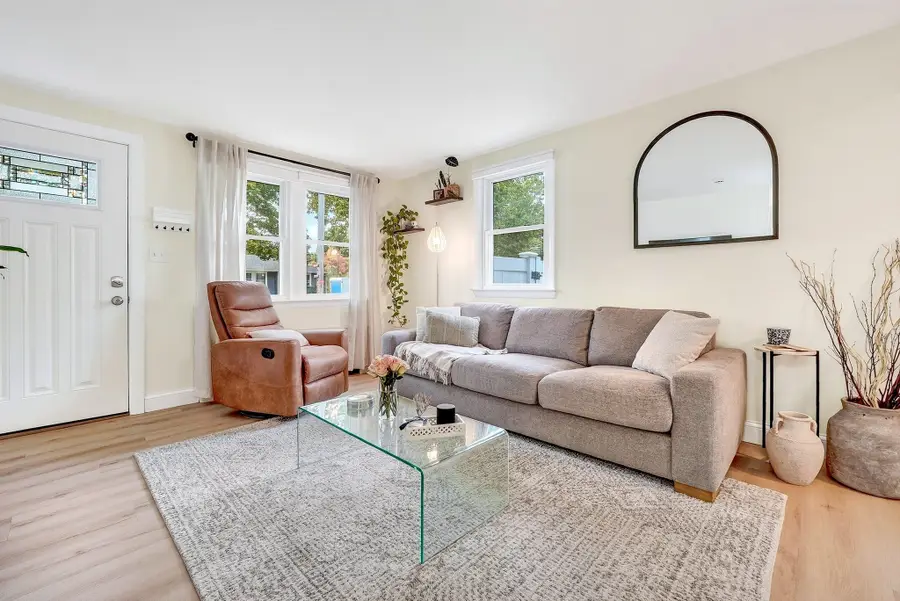 63 Neillian Way #63, Bedford, MA 01730 - #3
