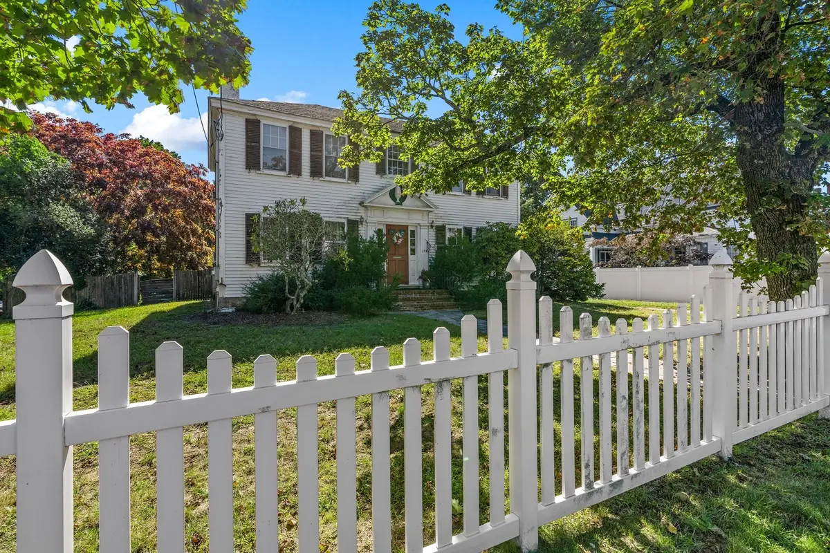 278 Main St, Kingston, MA 02364 - #1