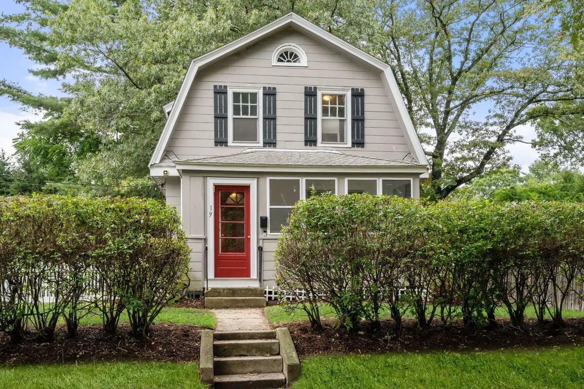 19 New Hampshire Avenue, Natick, MA 01760 - #1