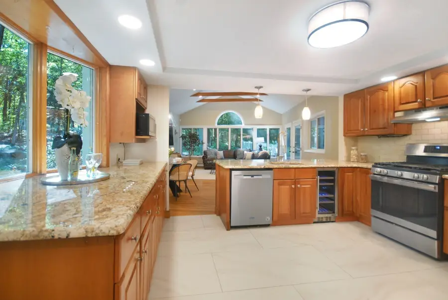 320 Russell Street, Carlisle, MA 01741 - #2