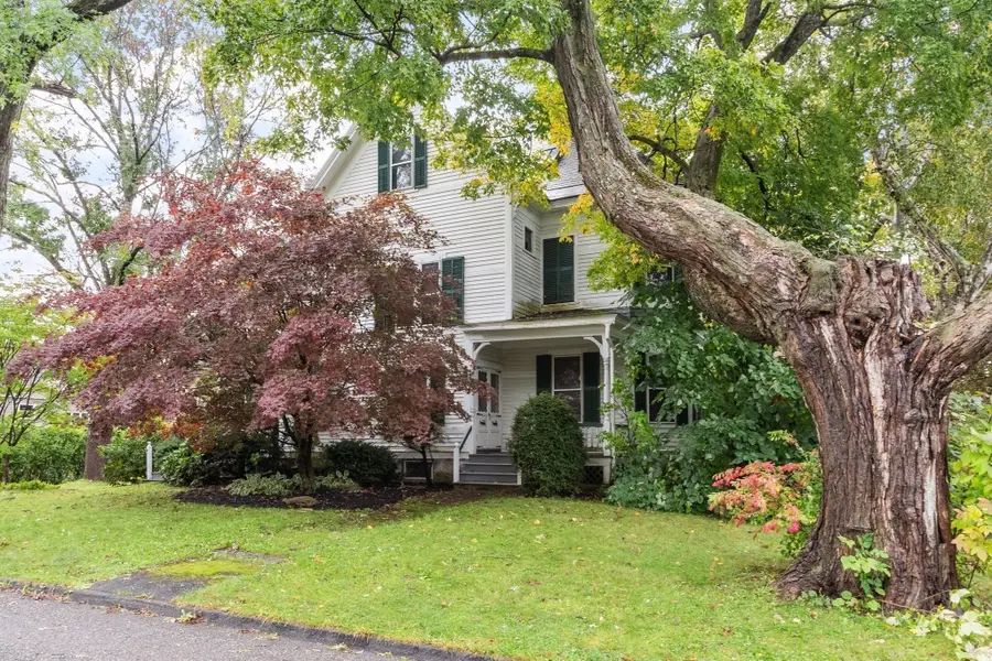 27 Cherry St., Gardner, MA 01440 - #3
