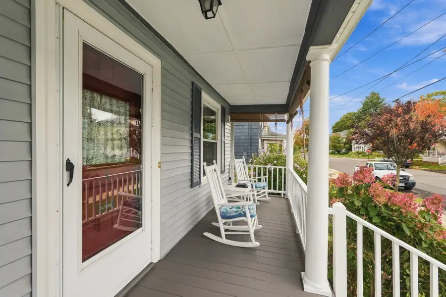 76 Haseltine St, Haverhill, MA 01835 - #3