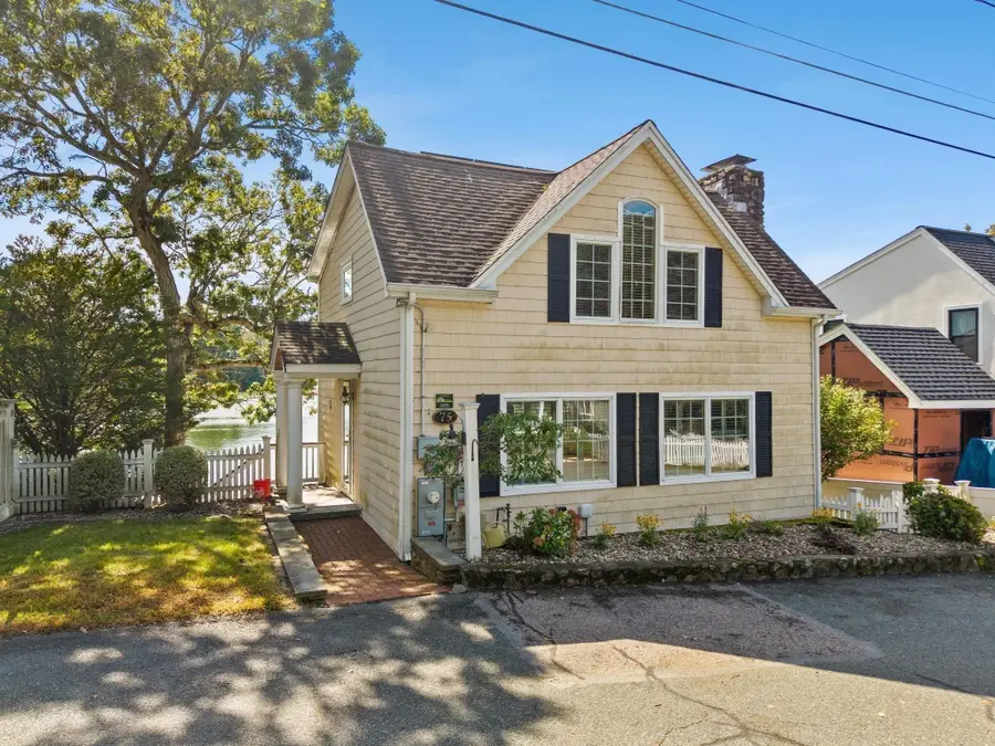 75 Gilmore Rd, Wrentham, MA 02093 - #2