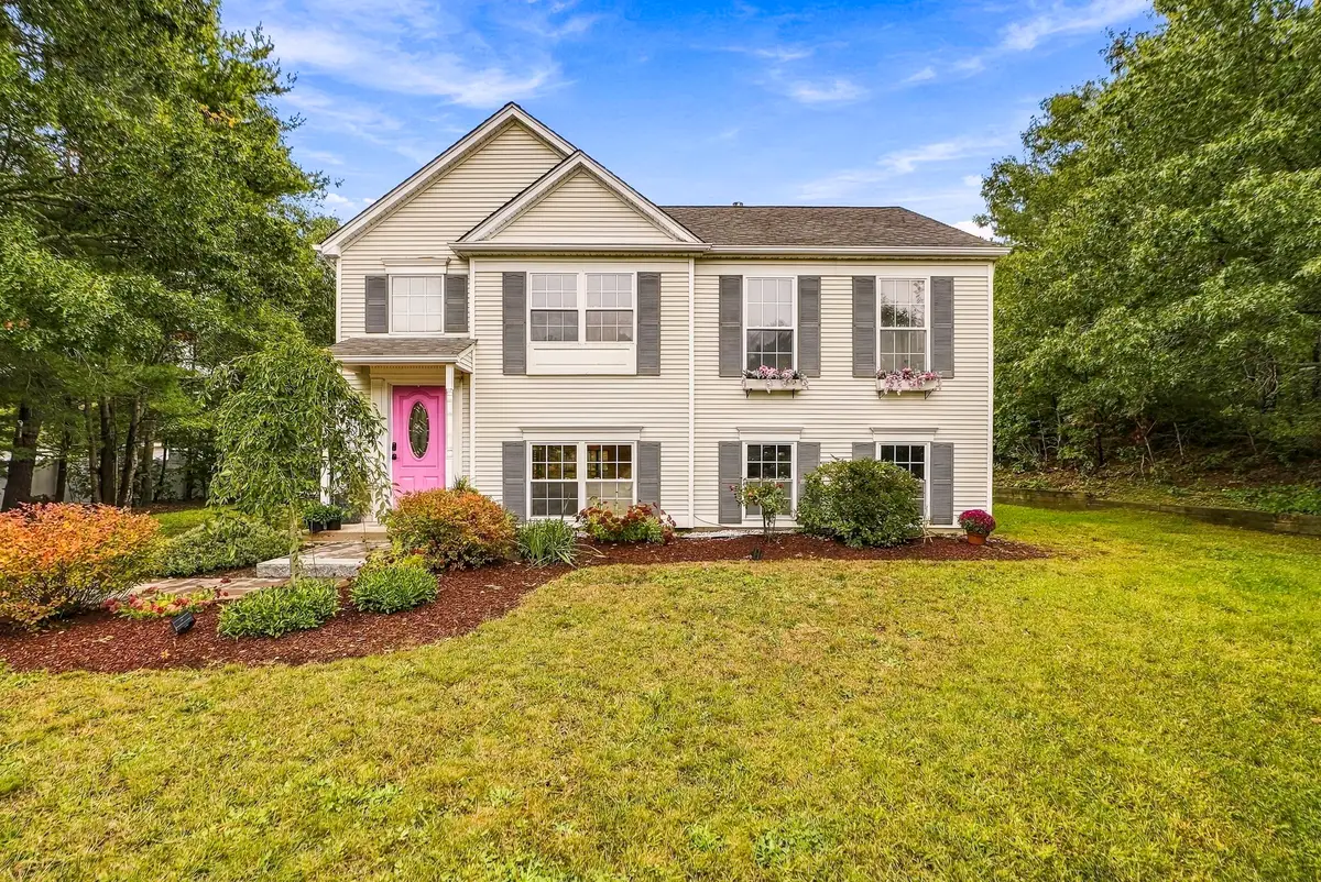 8 Thompson Cir, Plymouth, MA 02360 - #1