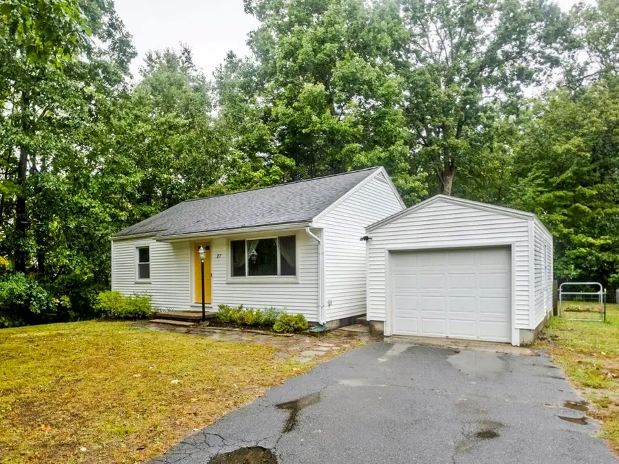27 E Green St, Easthampton, MA 01027 - #3