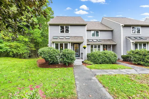 221 Maple Brook Rd #221, Bellingham, MA 02019