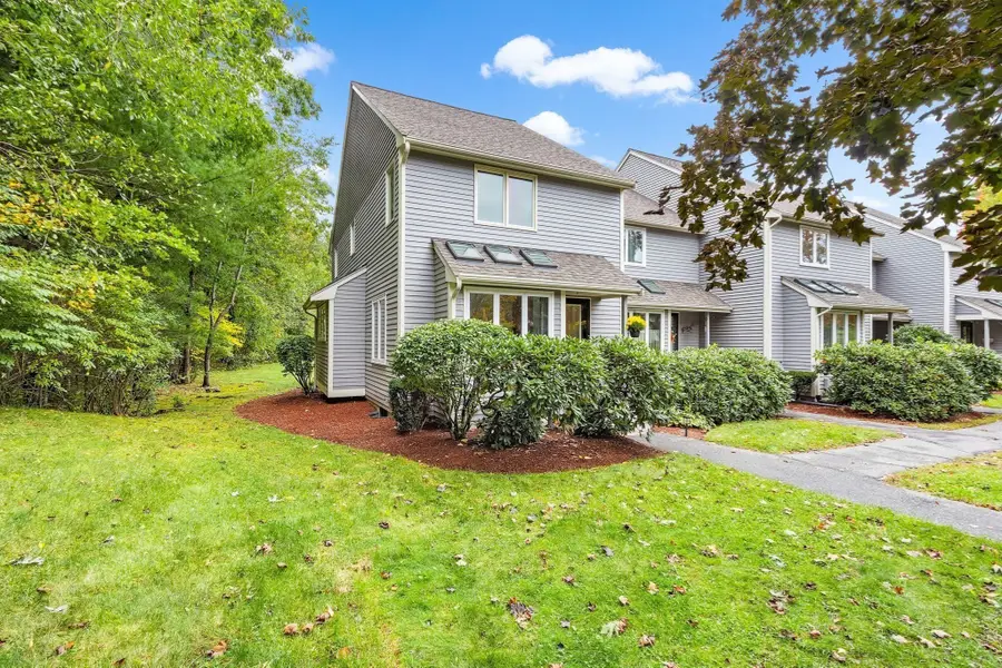 221 Maple Brook Rd #221, Bellingham, MA 02019 - #3