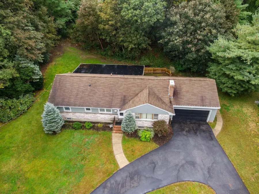 422 Mystic Street, Arlington, MA 02474 - #2