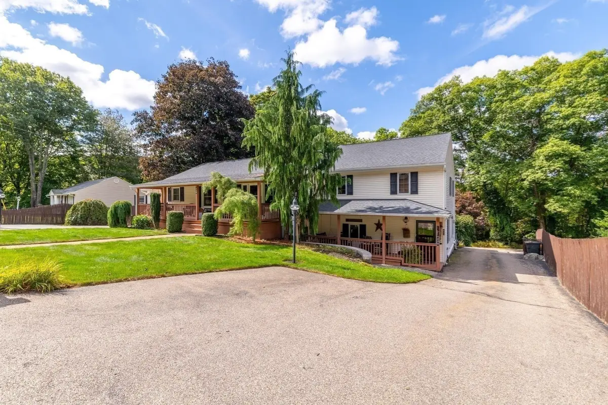 22 John F Kennedy Dr, Millbury, MA 01527 - #1