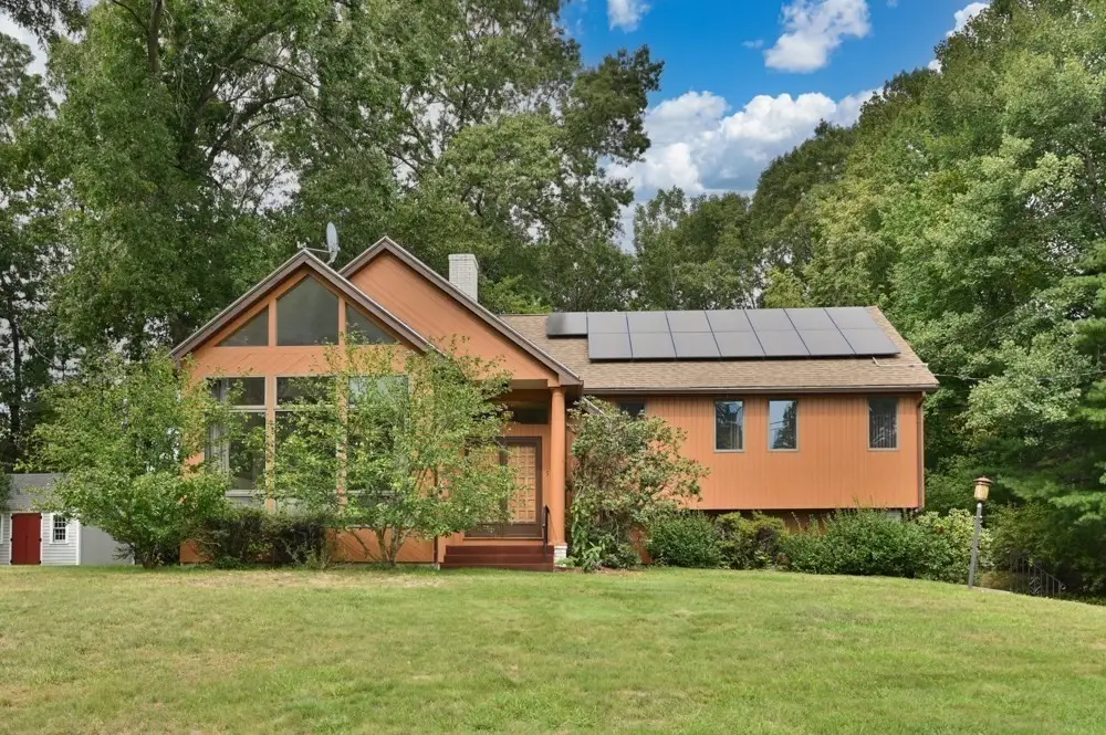 5 Lee Ave, Burlington, MA 01803 - #1