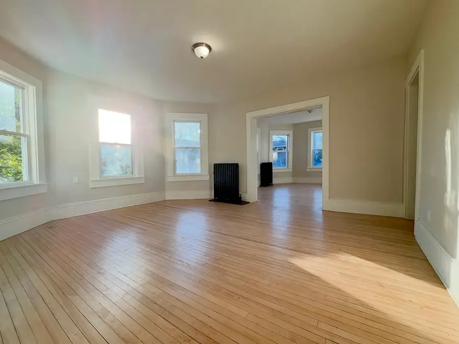 106 County St, Attleboro, MA 02703 - #3