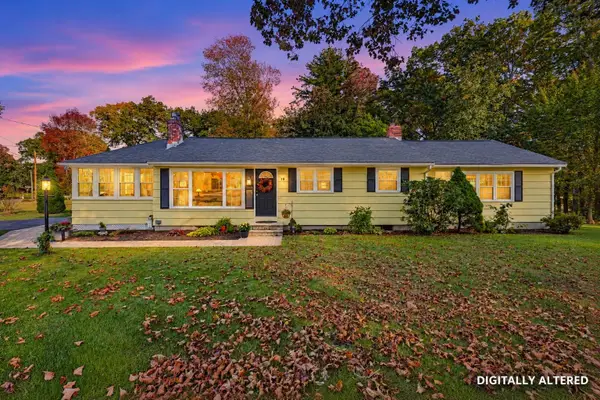 19 Polley Rd, Westford, MA 01886