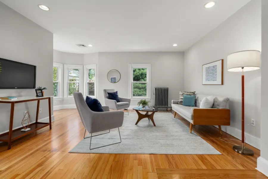 2 Holton St #2B, Medford, MA 02155 - #2