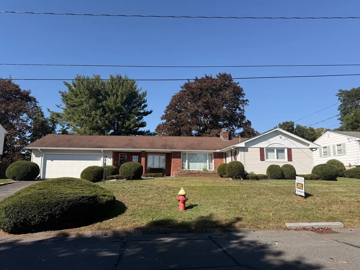 171 Huron Ave, Holyoke, MA 01040 - #1