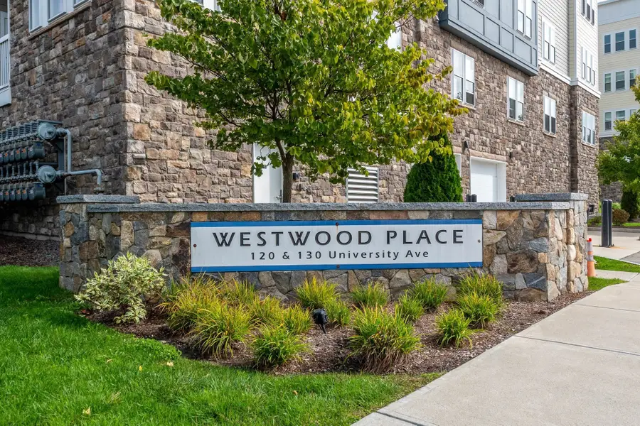 130 University Ave #1201, Westwood, MA 02090 - #3