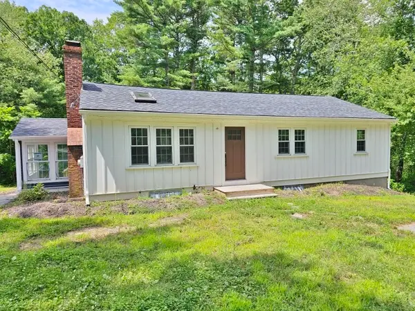 512 Lincoln St, Duxbury, MA 02332
