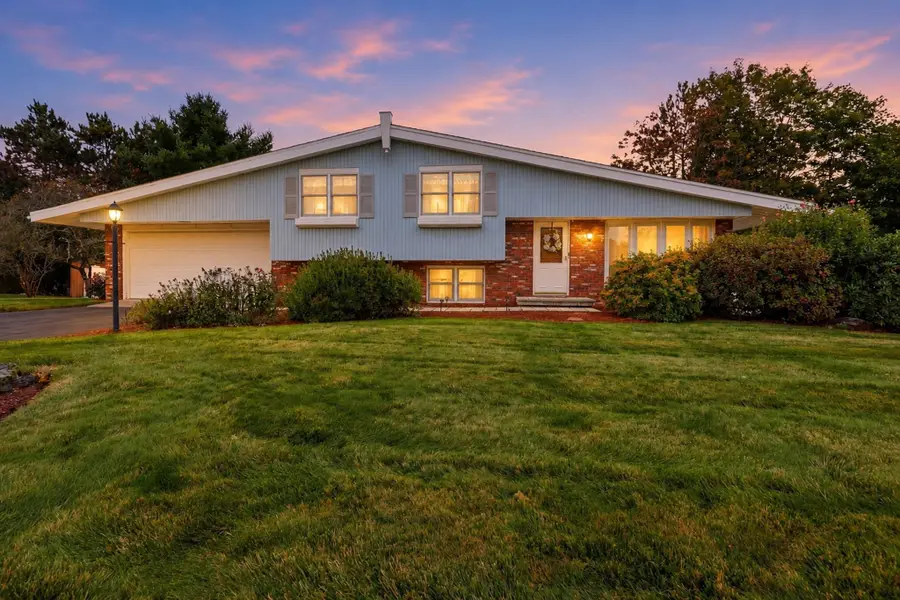 44 Dennison Hill Rd, Southbridge, MA 01550 - #2