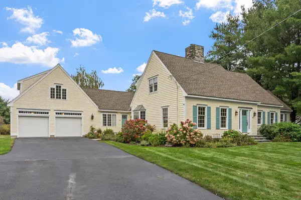 88 N Billerica Rd, Tewksbury, MA 01876