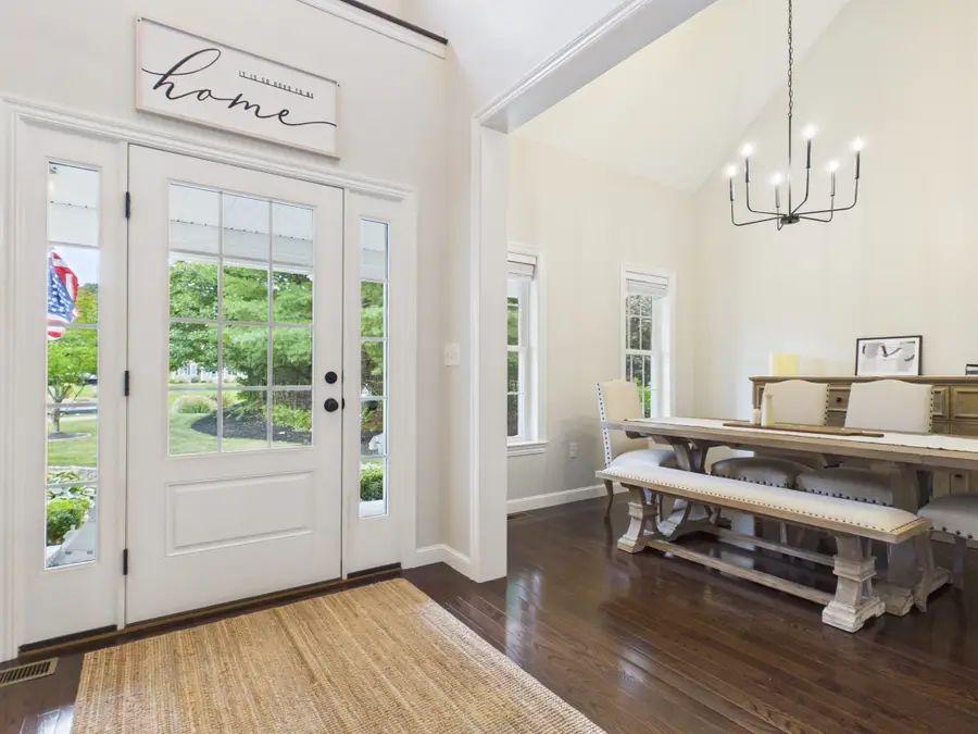 16 Tabor Rd, Uxbridge, MA 01569 - #3
