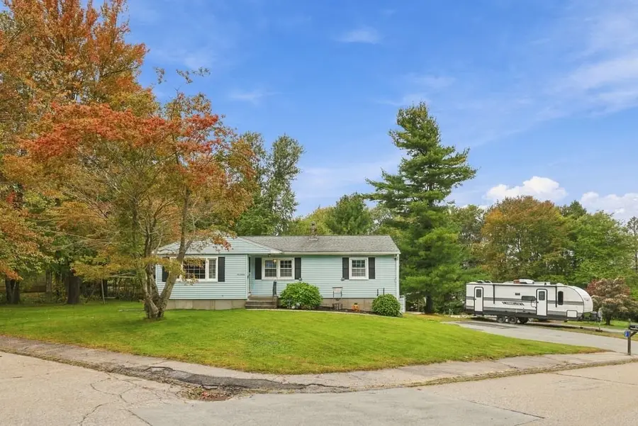 17 Phoenix Rd, Auburn, MA 01501 - #2