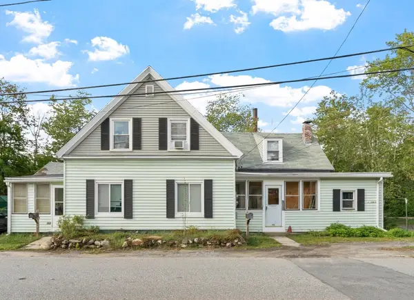 411-413 River St, Winchendon, MA 01475
