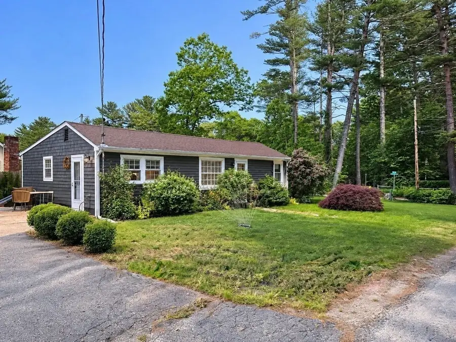 2 Pilgrim Rd, Lakeville, MA 02347 - #3