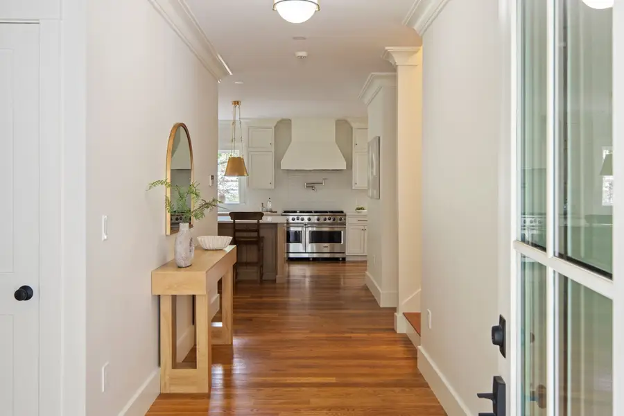 1 Plymouth Rd., Winchester, MA 01890 - #3