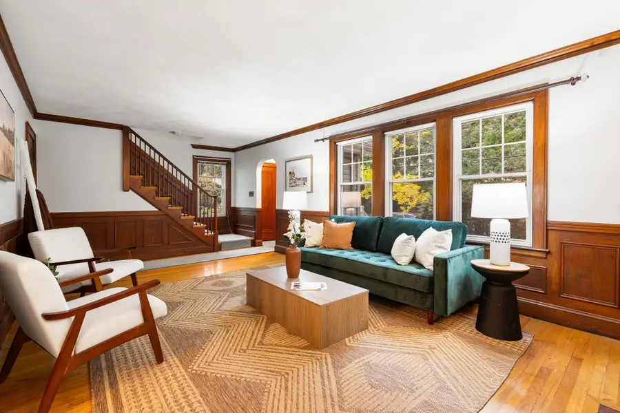 57 Grandview Rd, Arlington, MA 02476 - #3