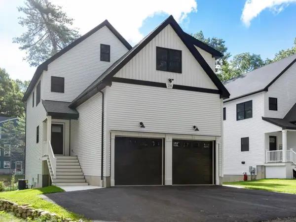 24 Cooper Rd, Webster, MA 01570