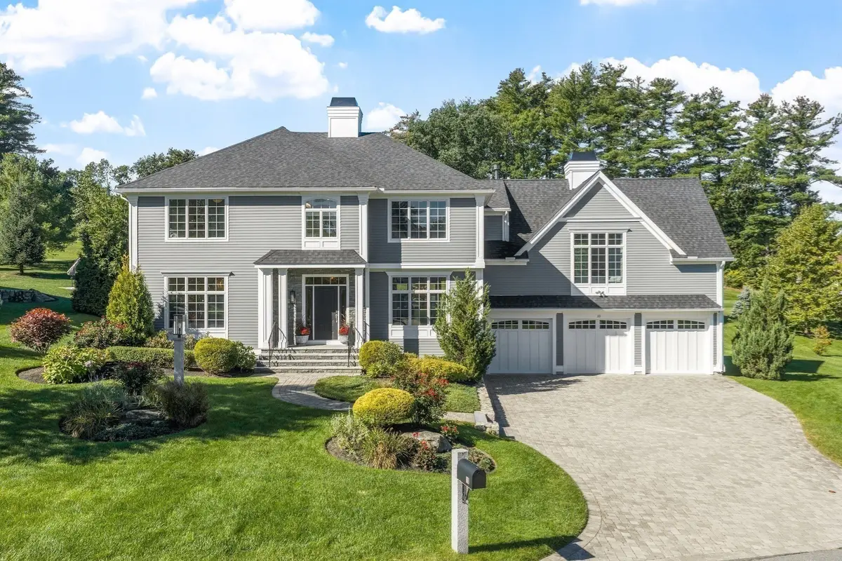 10 Trevino Circle, Andover, MA 01810 - #1