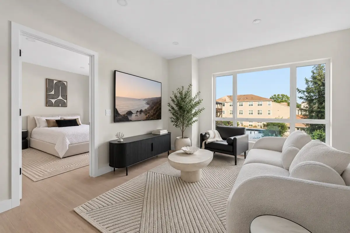 38 Old Colony Ave #304, Quincy, MA 02170 - #1