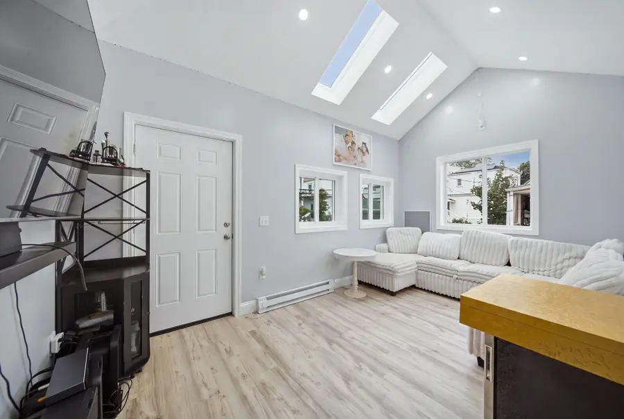 74 Leonard St, Boston, MA 02122 - #3