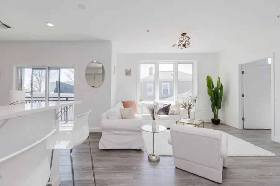 92-94 George St #202, Boston, MA 02119 - #2