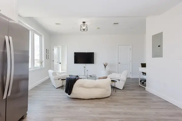 92-94 George St #203, Boston, MA 02119