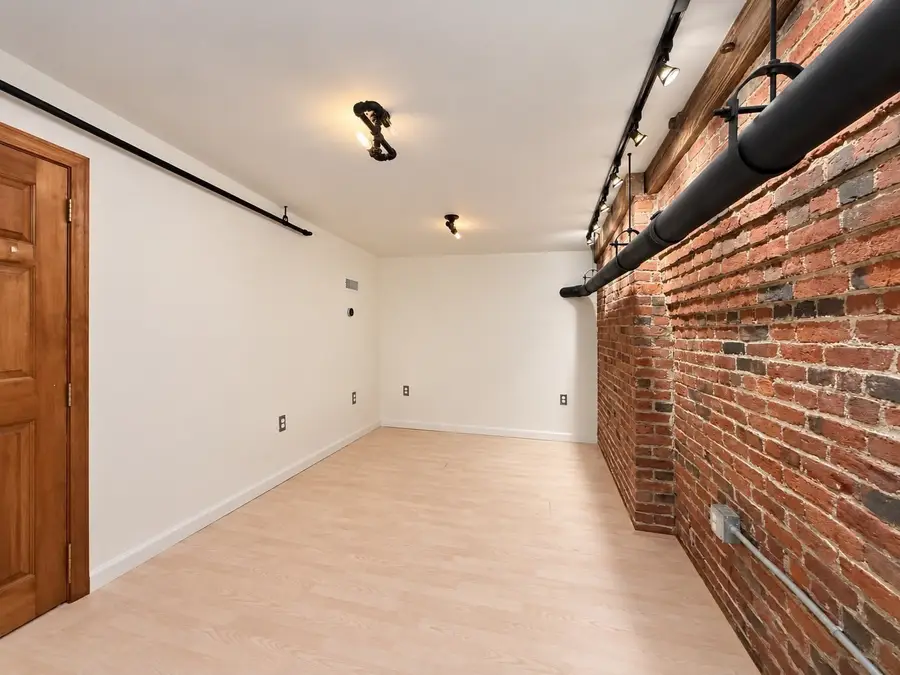 200 Market St #29A, Lowell, MA 01852 - #2
