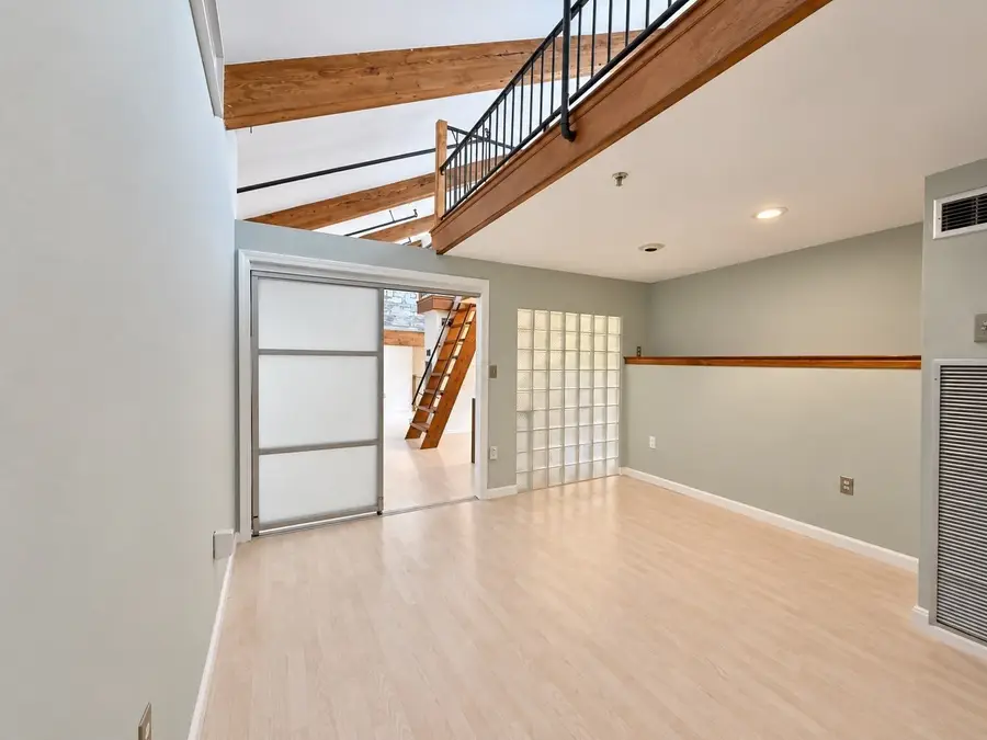 200 Market St #29A, Lowell, MA 01852 - #3