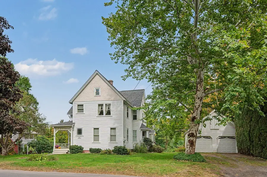 13 East St, Southampton, MA 01073 - #2
