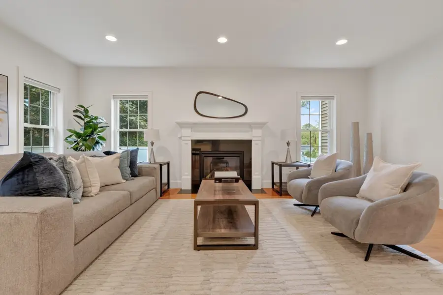 201 Boston Post Rd, Wayland, MA 01778 - #2