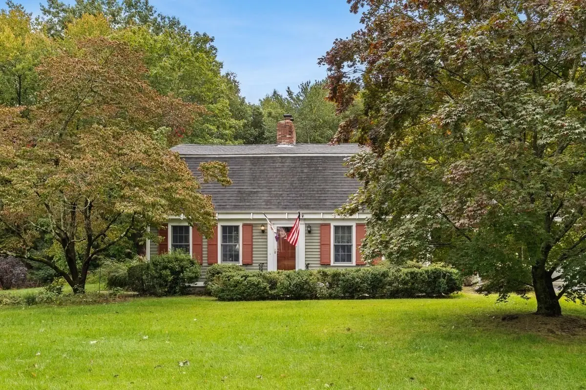133 Judson St, Raynham, MA 02767 - #1